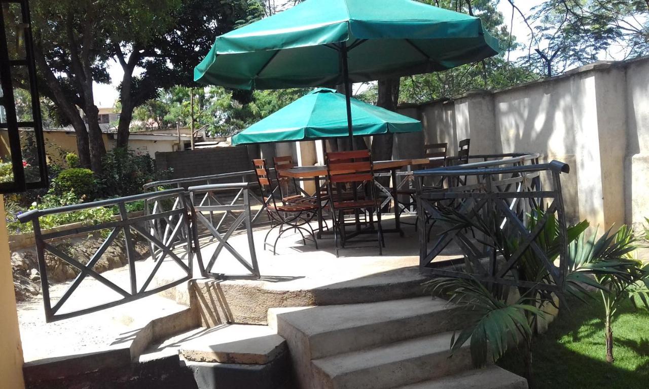 Mountain View Self Catering Guesthouse & Hostel Kisumu Exterior photo
